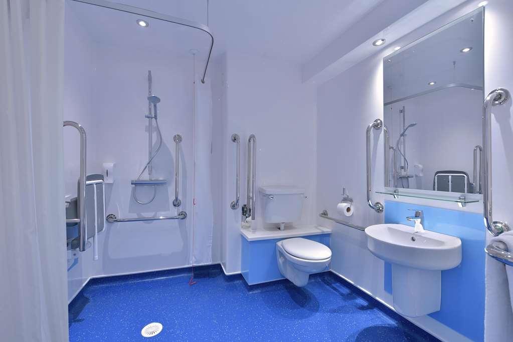 Travelodge Chester Central Стая снимка