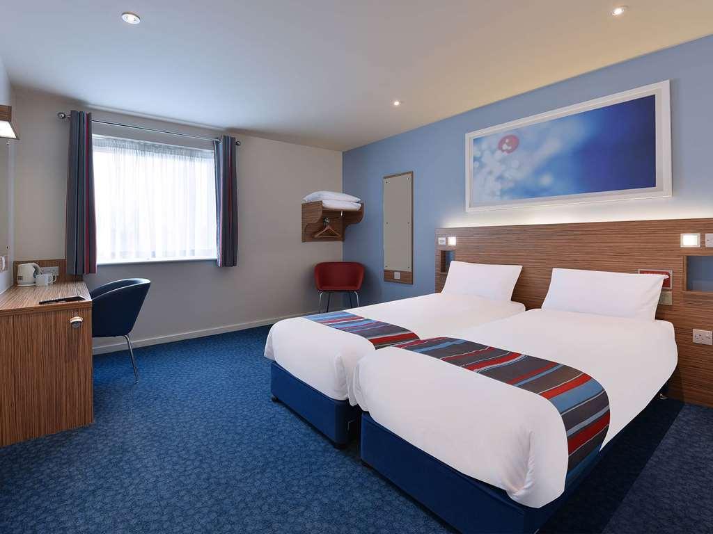 Travelodge Chester Central Стая снимка